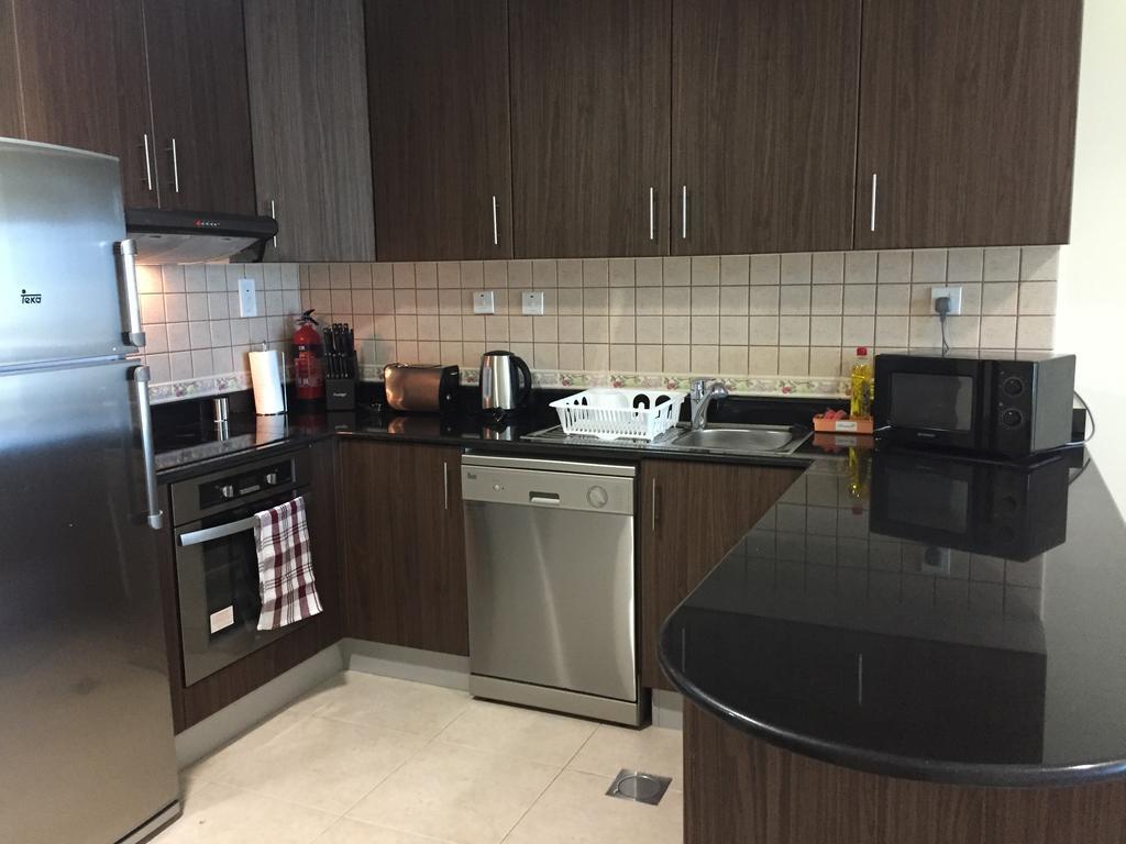 Espace Holiday Homes - Elite Residency Дубай Екстериор снимка